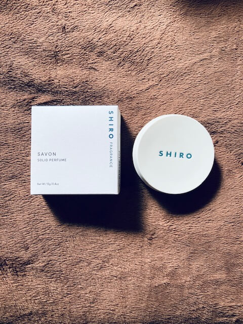 SHIRO（シロ）の練り香水 上から撮影した写真